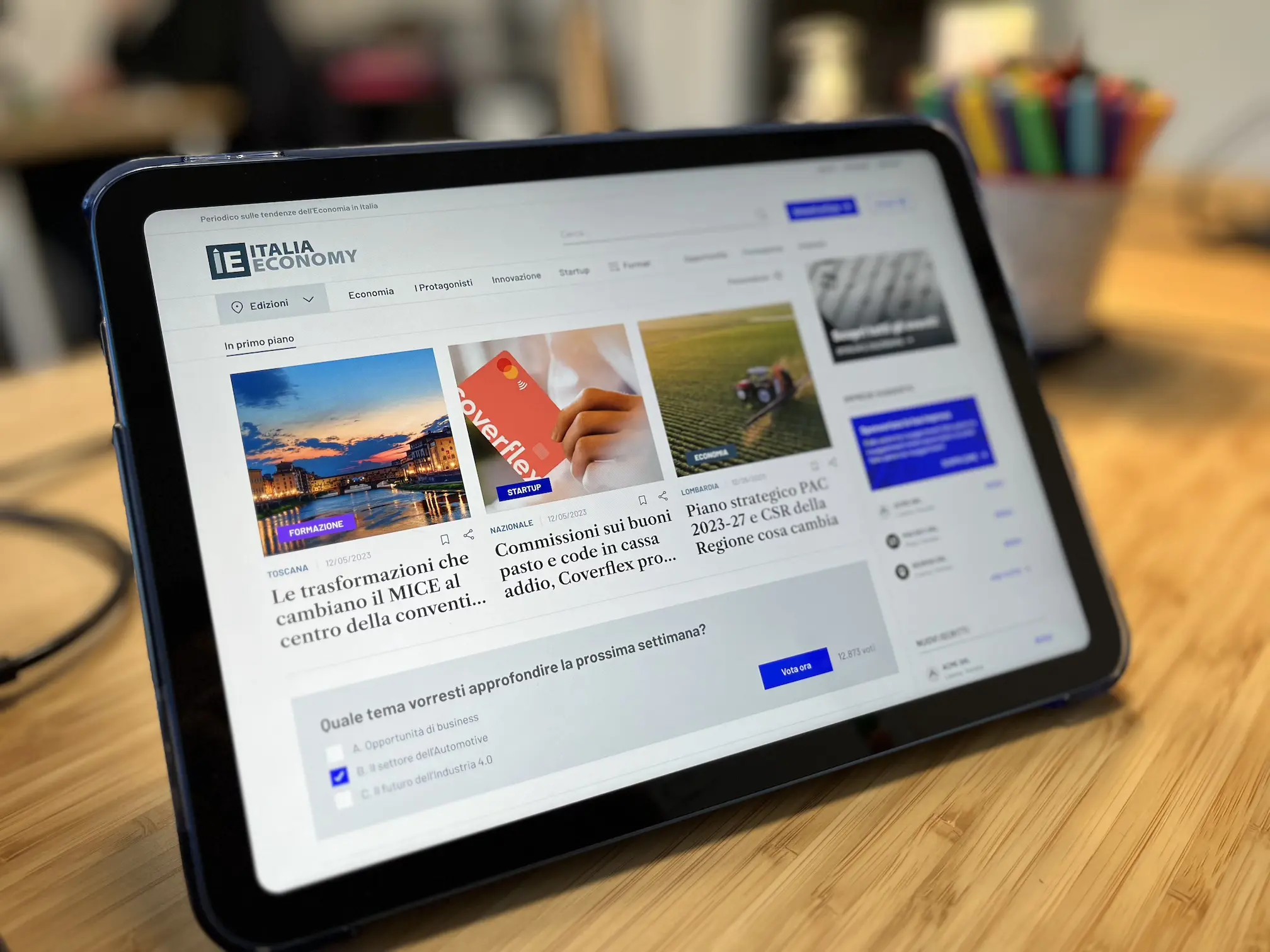 Prototipo di sito web su tablet
